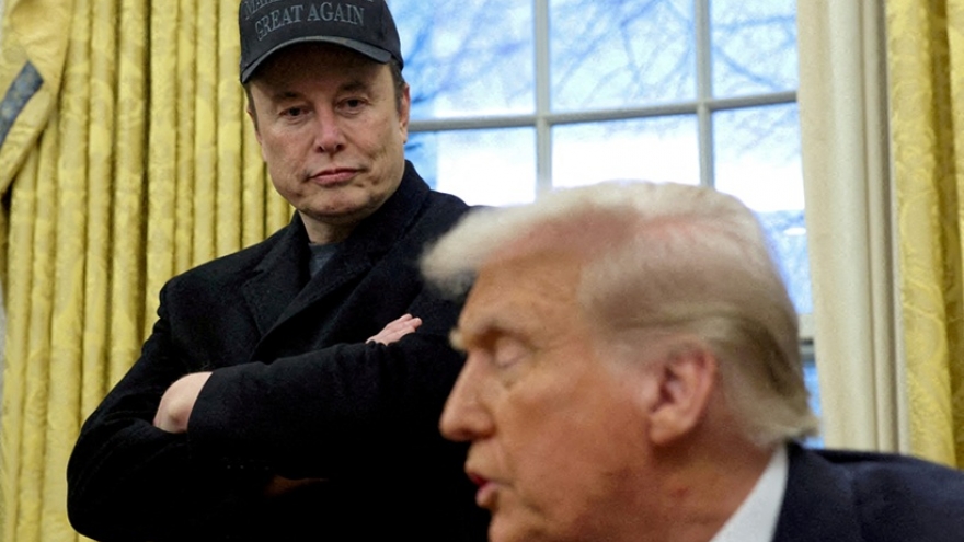 Tỷ phú Elon Musk rời chính quyền của ông Trump