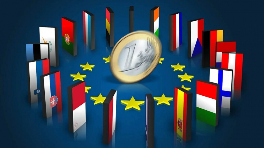 Eurozone ghi nhận những dấu hiệu tích cực bất chấp đe dọa thuế quan của Mỹ