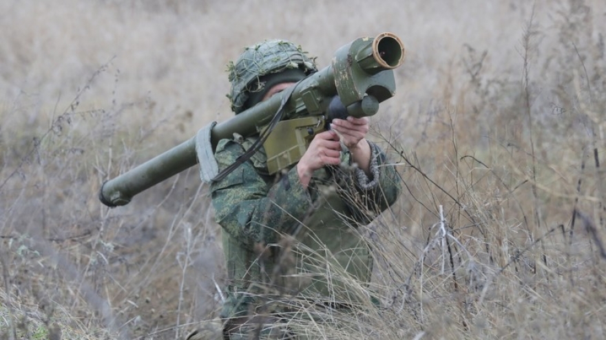 Ấn Độ tập trận phòng thủ, Pakistan thử tên lửa