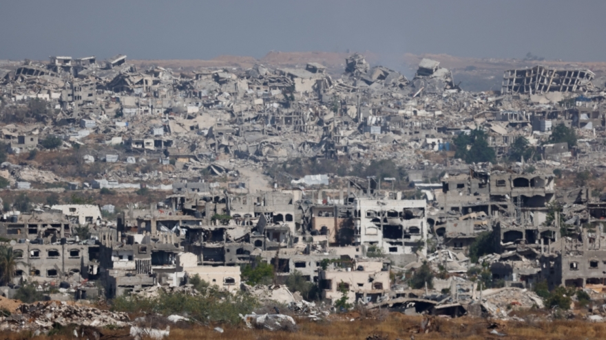 Israel tiếp tục mở thêm nhiều cuộc tấn công vào Dải Gaza