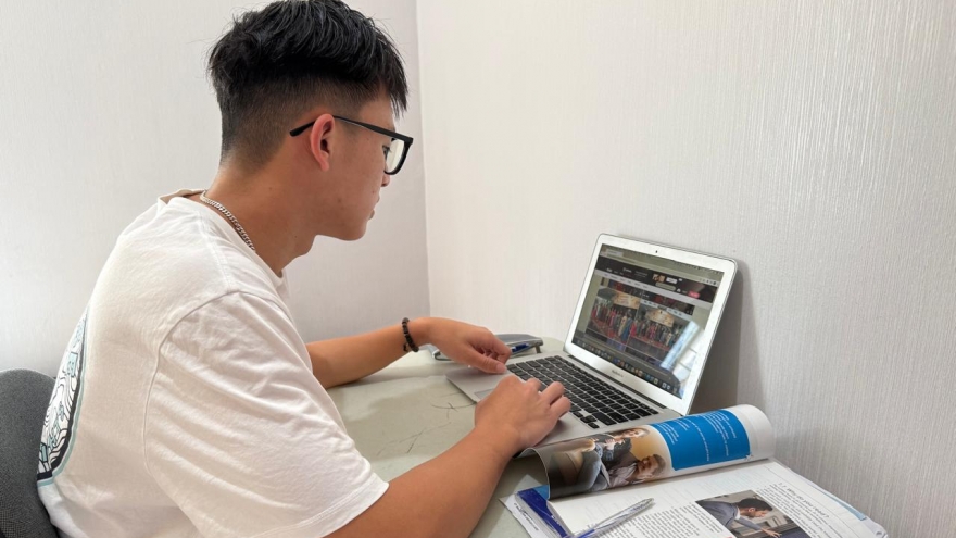 Indonesia dạy trẻ em tư duy phản biện để không bị phụ thuộc AI