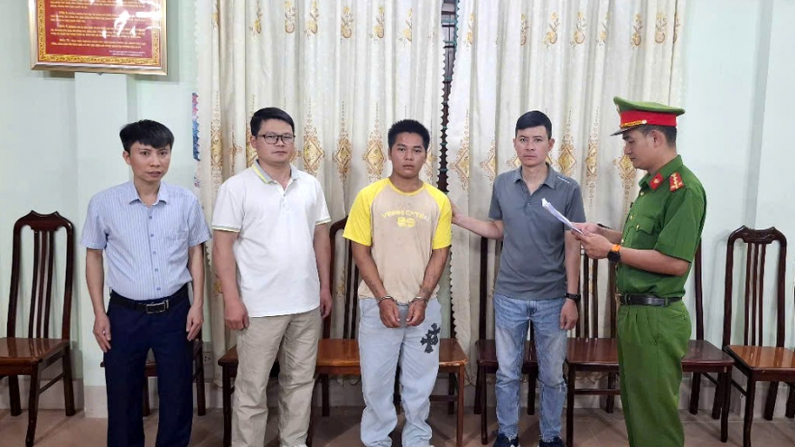 Lợi dụng thiếu nữ 15 tuổi say rượu, đối tượng lẻn vào hiếp dâm ở Lai Châu