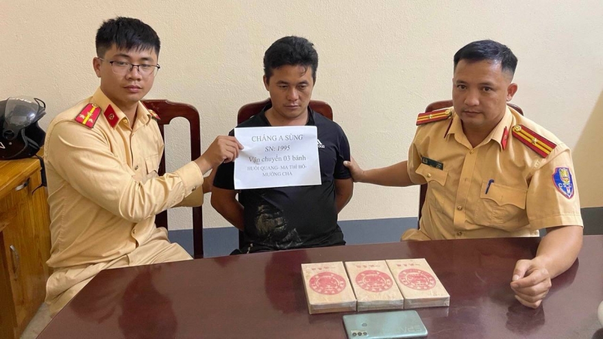 Công an Điện Biên thu giữ 9 bánh heroin sau 20 giờ phá án