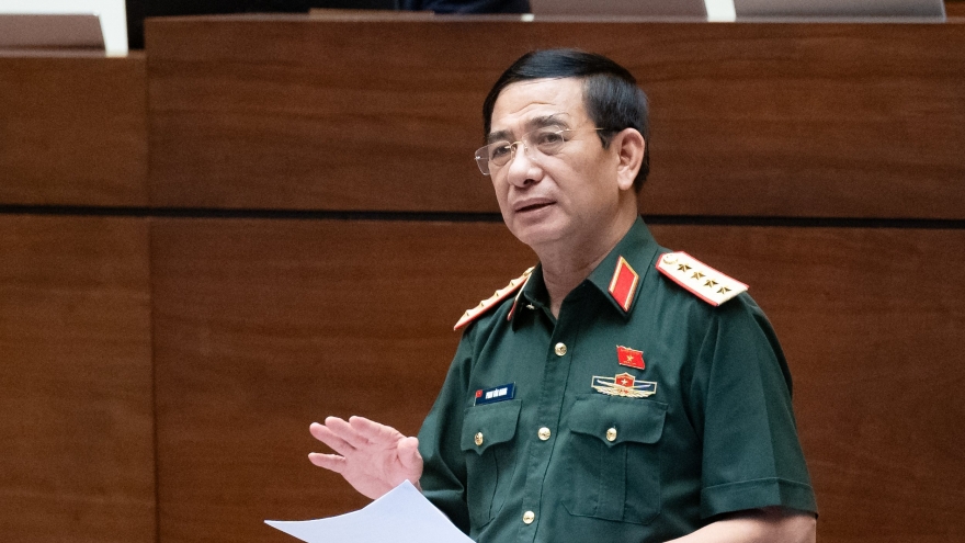 Giao quyền cho Thủ tướng Chính phủ ứng phó linh hoạt tình trạng khẩn cấp