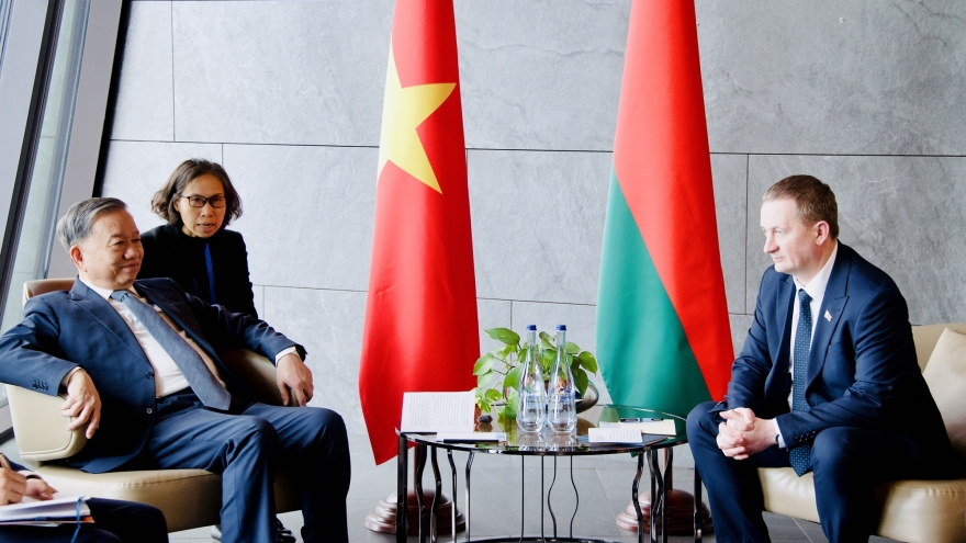 Tổng Bí thư Tô Lâm hội kiến Thủ tướng Belarus Aleksandr Turchin