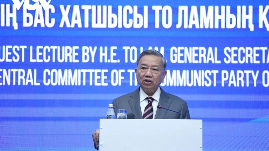 Phát biểu của Tổng Bí thư về chính sách tại Học viện Hành chính Công Kazakhstan