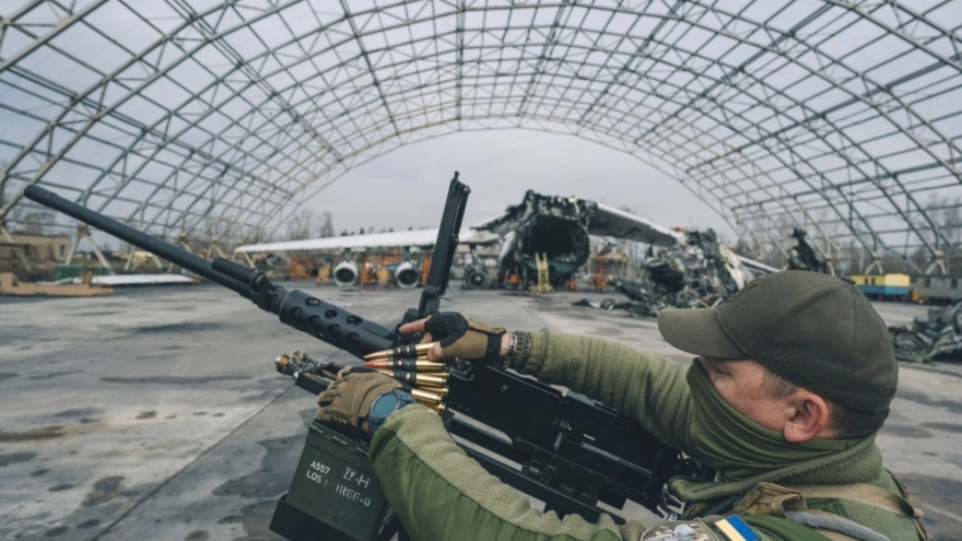 Nga cáo buộc Serbia “đâm sau lưng” khi bán vũ khí cho Ukraine