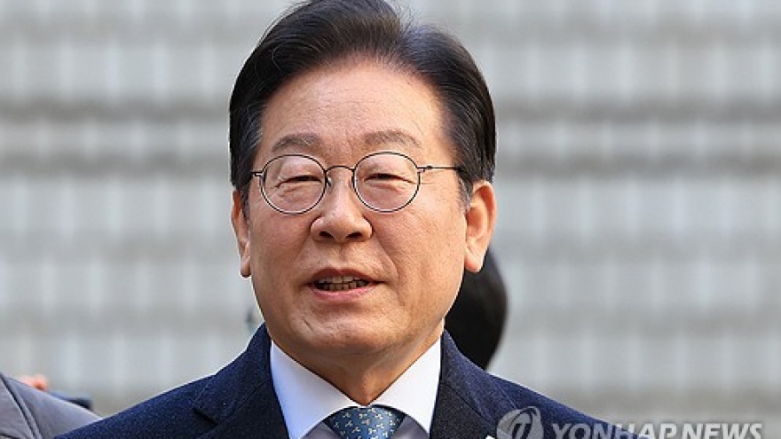 Bầu cử Tổng thống Hàn Quốc: Ứng cử viên phe đối lập “thoát hiểm trong gang tấc”