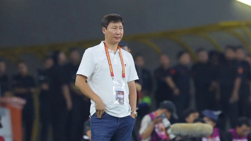 HLV Kim Sang Sik phấn khích khi giúp ASEAN All Stars đánh bại MU