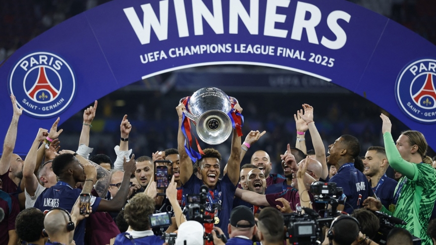 Sao trẻ 19 tuổi nói gì khi là "người hùng" giúp PSG vô địch Cúp C1 châu Âu?