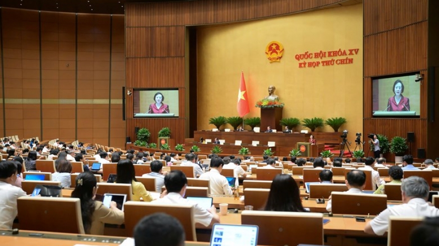 Quy định mới về lương, thưởng với công chức, không cào bằng về thu nhập