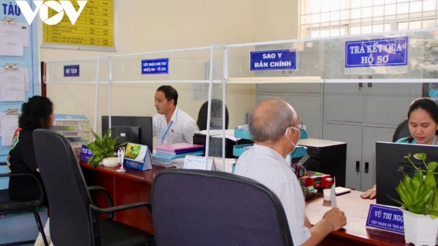 Đề xuất quy định về biên chế và số lượng phòng thuộc UBND cấp xã
