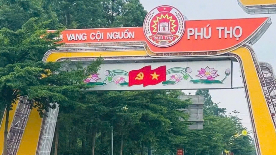 Lên phương án hỗ trợ xe đưa đón cán bộ từ Hoà Bình, Vĩnh Phúc về Việt Trì làm việc