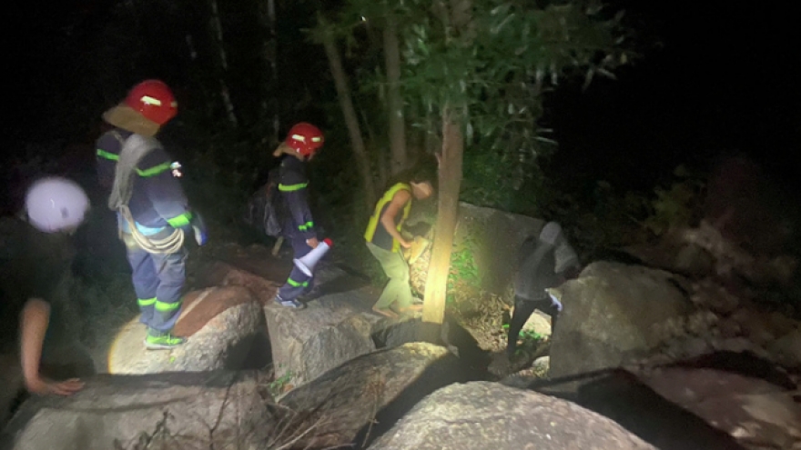 3 du khách bị lạc khi leo núi trải nghiệm ở Khánh Hoà