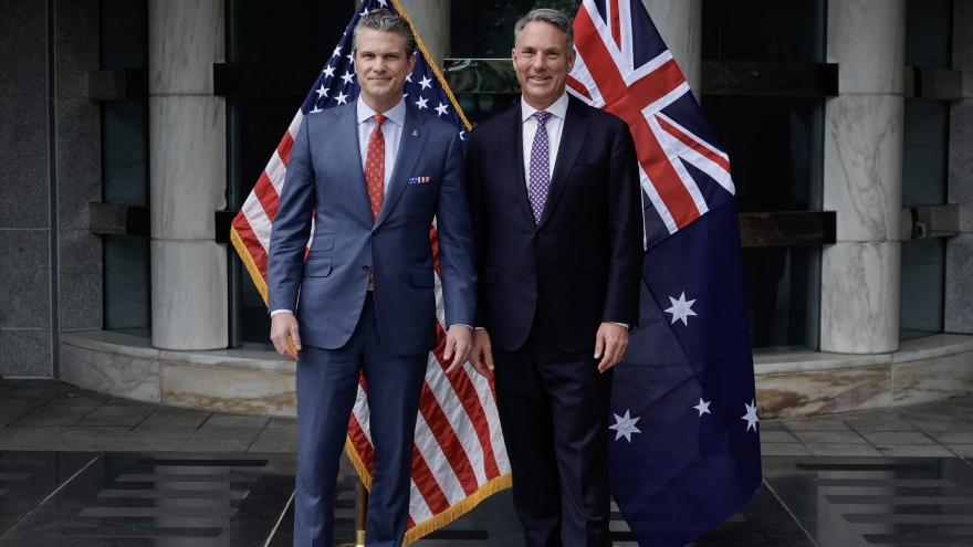 Người dân Australia muốn tăng ngân sách quốc phòng