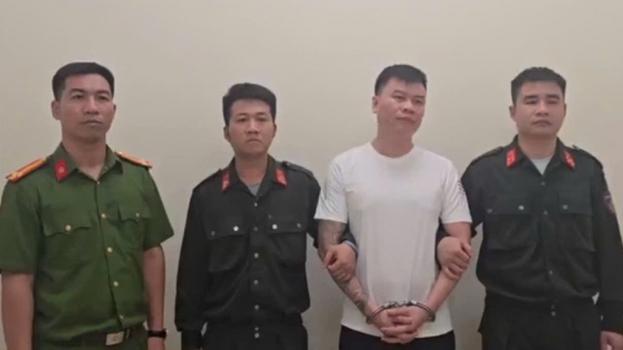 Bắt tạm giam "Thu vệ sỹ" về hành vi buôn bán hàng cấm