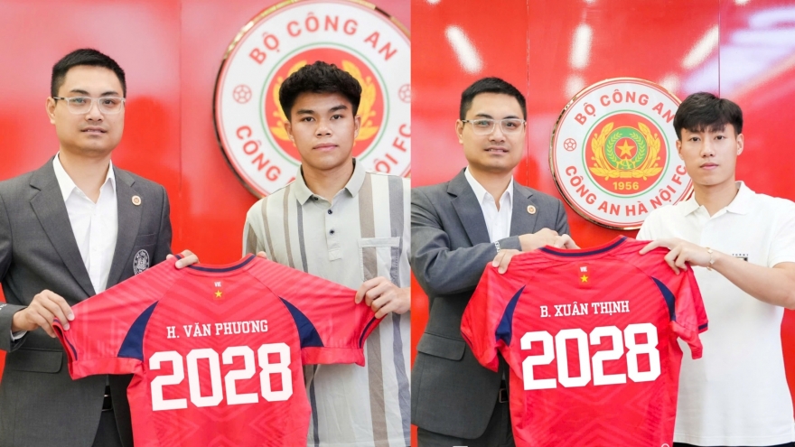 Chuyển nhượng V-League 2025/2026: CAHN ký 2 hợp đồng mới