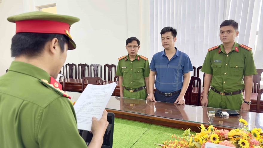 Khởi tố 2 đối tượng vi phạm quy định đấu thầu ở Bạc Liêu