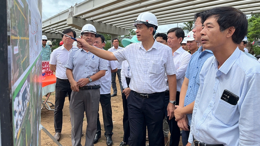 Bộ Xây dựng kiểm tra tiến độ cao tốc Cao Lãnh - An Hữu