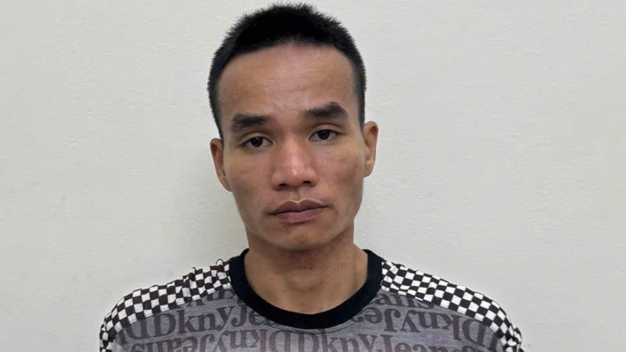 Không đóng cửa sổ khi đi ngủ, chủ nhà bị kẻ gian đột nhập trộm tài sản