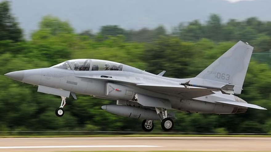 Hàn Quốc ký hợp đồng xuất khẩu thêm 12 chiến đấu cơ cho Philippines