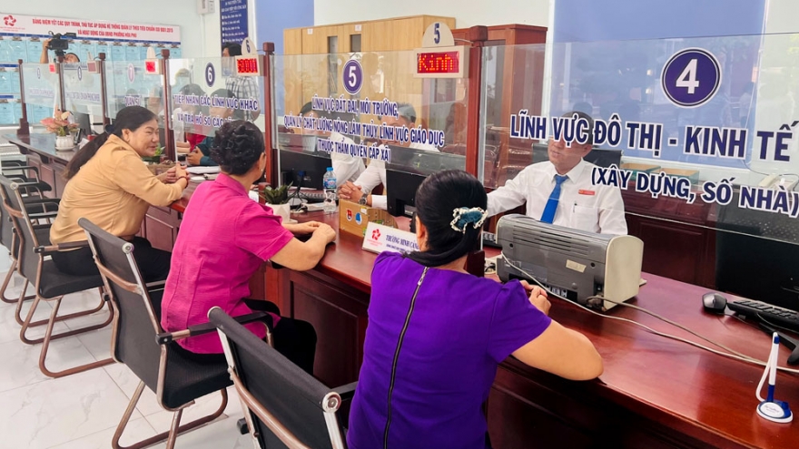 8 phường, xã mới ở Bình Dương xử lý hơn 6.100 hồ sơ trong 5 ngày thí điểm