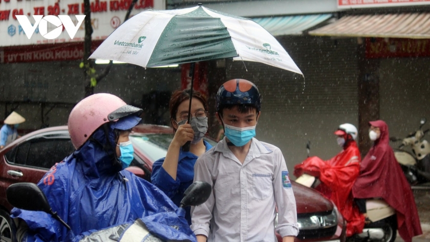 Thời tiết trong kỳ thi tốt nghiệp diễn biến ra sao?
