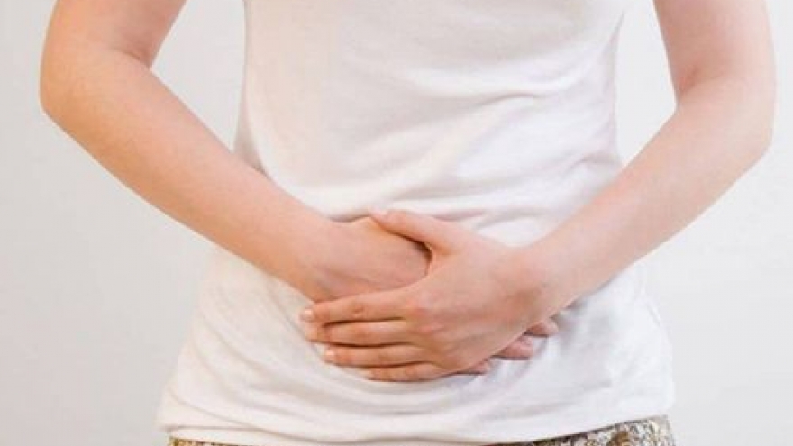 Con tôi bị cắt một bên vòi trứng có thể mang thai bình thường được không?