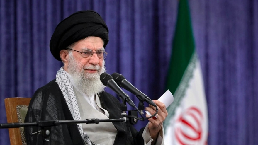 Tổng thống Iran lên án chiến dịch tập kích của Mỹ, Tehran đối mặt lựa chọn khó khăn