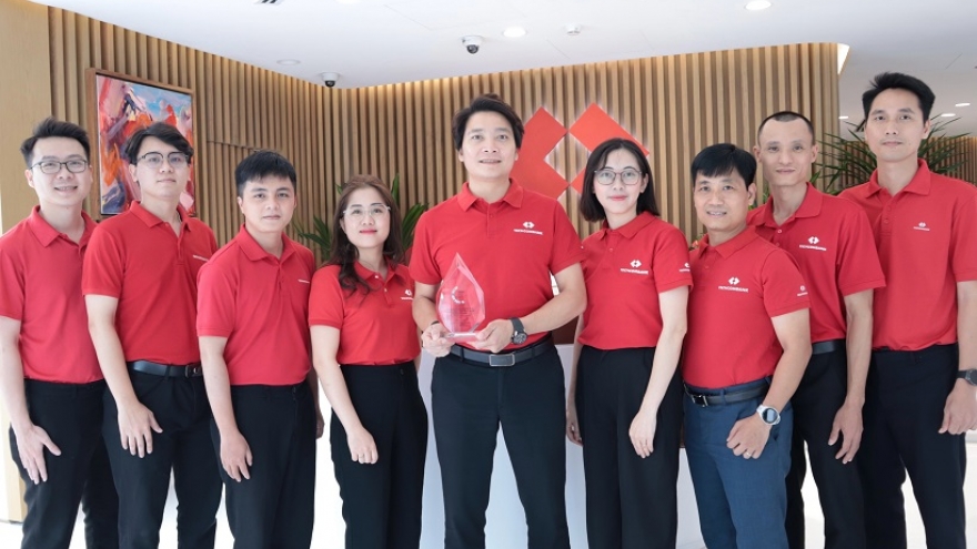 Techcombank là đại diện duy nhất Việt Nam được giải thưởng Celent Model Bank 2025