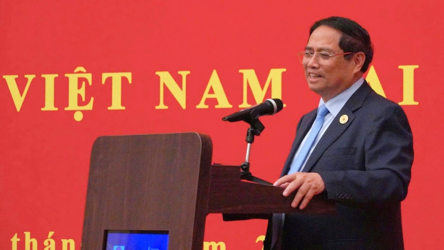 Thủ tướng Phạm Minh Chính gặp gỡ cộng đồng người Việt Nam tại Trung Quốc