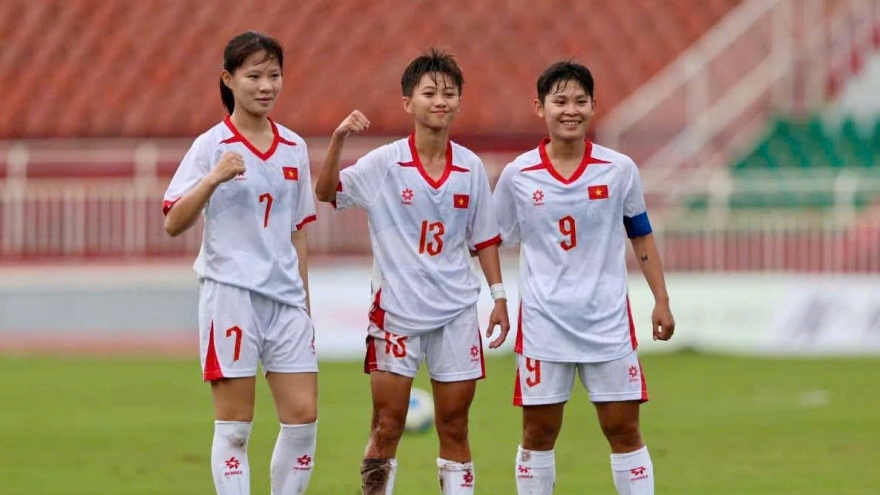 Đại thắng 8-0, đại diện bóng đá Việt Nam thẳng tiến vào bán kết giải Đông Nam Á