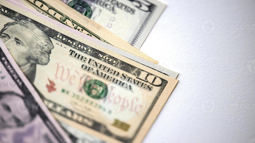Tỷ giá USD hôm nay 24/6: Giá bán USD tự do giảm nhẹ còn 26.390 đồng/USD