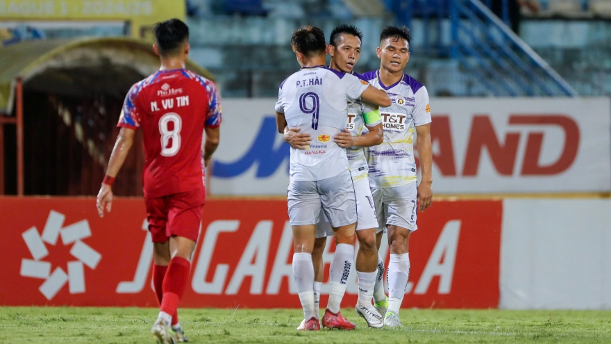 Văn Quyết lọt tốp kiến tạo nhiều nhất V-League 2024/2025