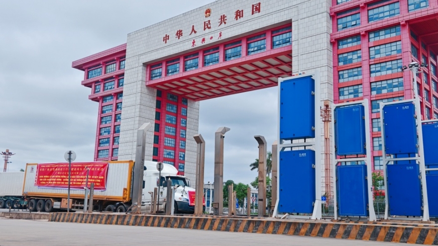 Việt Nam xuất khẩu lô sầu riêng đông lạnh đầu tiên sang Trung Quốc