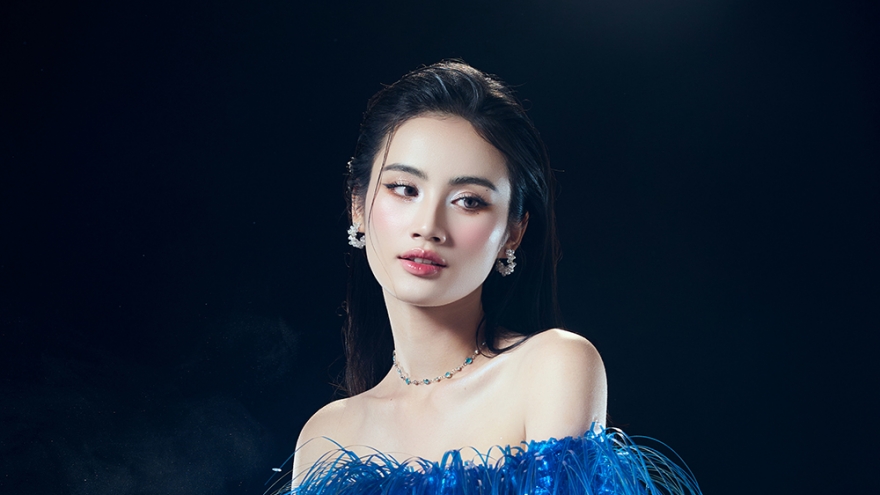 Hoa hậu Ý Nhi đón tuổi 23, chuẩn bị trở lại Australia để hoàn tất việc học