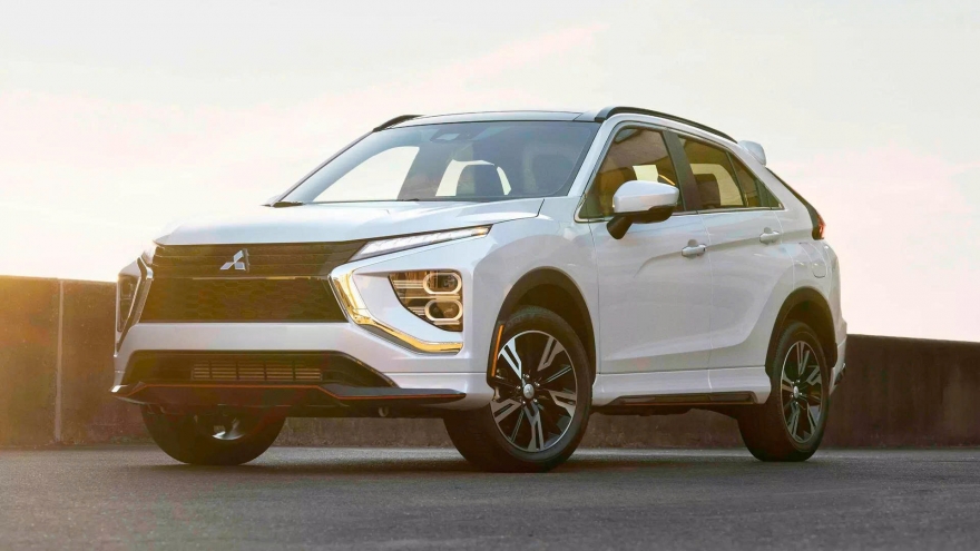 SUV Mitsubishi tăng giá vì thuế nhập khẩu do Tổng thống Donald Trump áp đặt