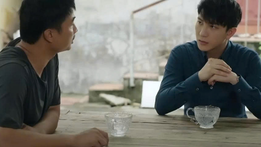 "Dịu dàng màu nắng" tập 15: Phong đến nhà thăm con trai của Bắc bị ngộ độc