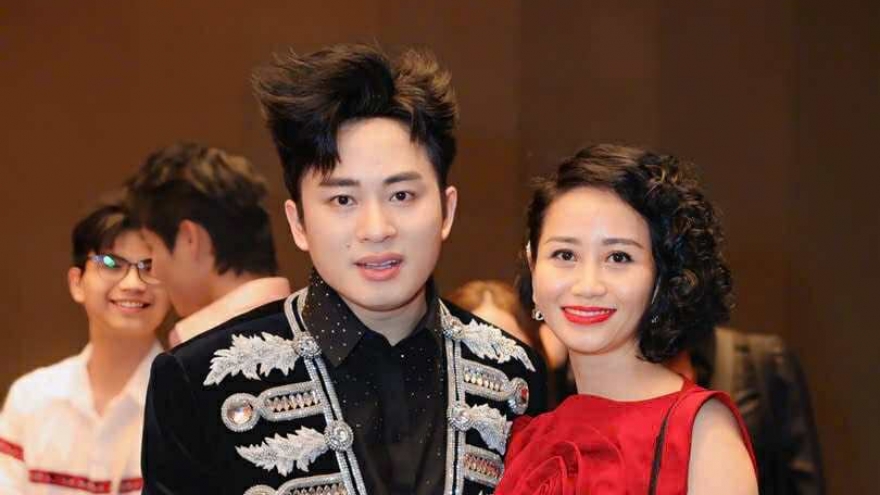Nhạc sĩ Nhuận Phú mời ca sĩ Tùng Dương hát tác phẩm mới 