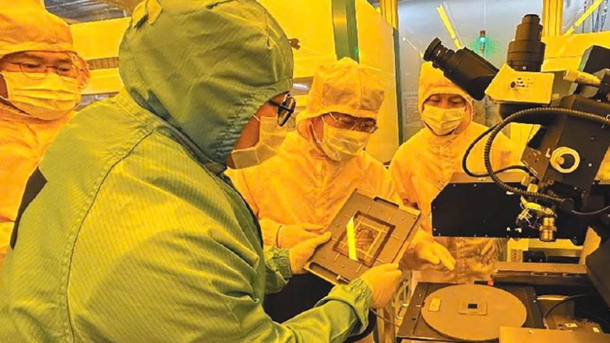 Ấn phẩm Tiếng nói Việt Nam số 28 (1995) - Thứ Năm ngày 10/7/2025