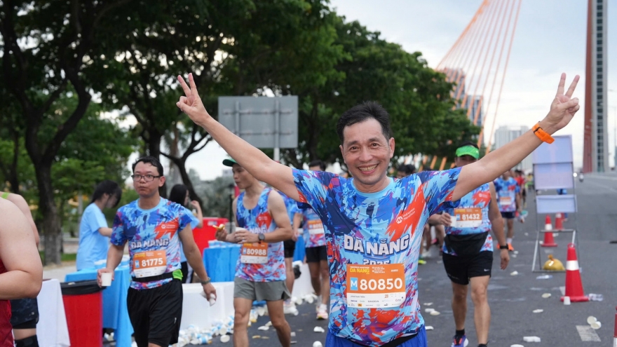 11.000 người tham gia giải chạy qua các cung đường đẹp nhất Đà Nẵng