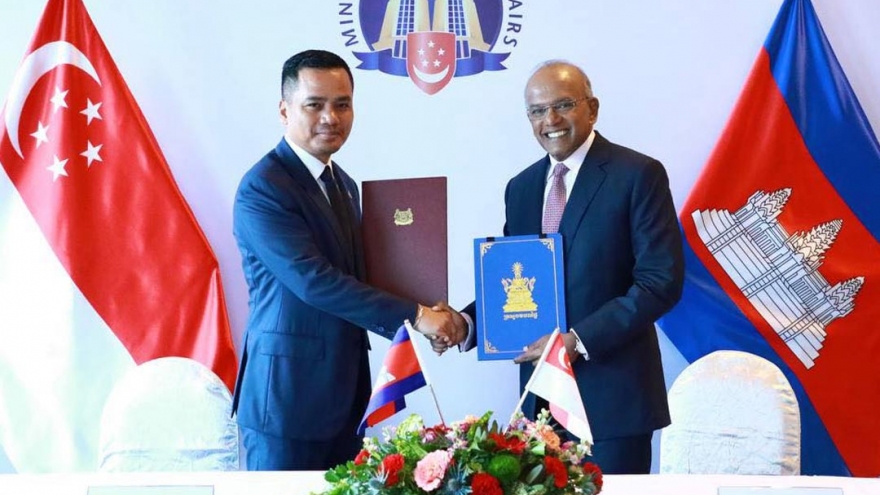 Campuchia – Singapore tăng cường hợp tác phòng chống tội phạm xuyên biên giới