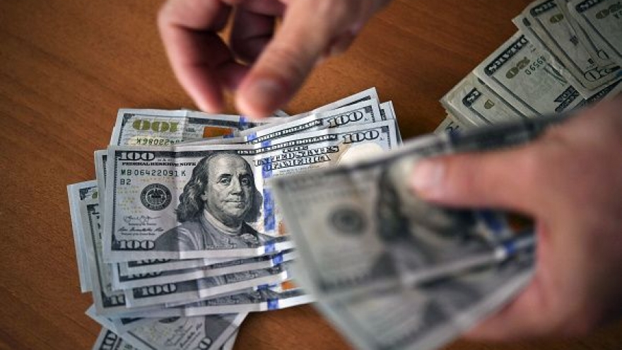 Tỷ giá USD hôm nay 24/7: Giá bán USD nâng lên mốc 26.417 đồng/USD