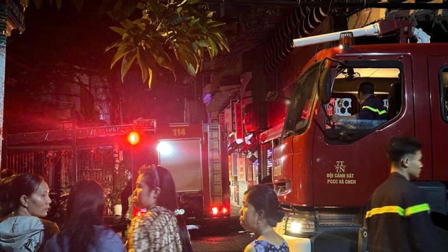 Cháy chung cư làm 8 người chết ở TP.HCM: Có 4 nạn nhân trong một gia đình