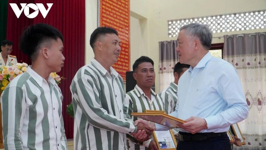Phạm nhân đảm bảo điều kiện gì để được đặc xá đợt 2 vào ngày 1/9?