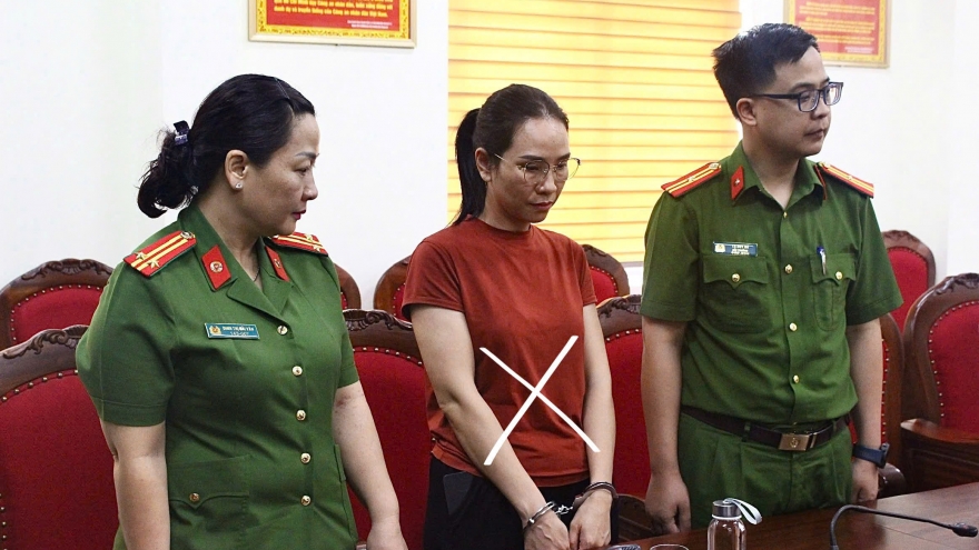 Khởi tố cựu kế toán trưởng Trung tâm Y tế khu vực Sốp Cộp