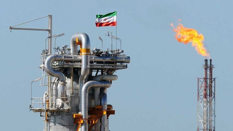 Nhiều cá nhân, công ty Ấn Độ bị Mỹ trừng phạt vì “giao dịch dầu mỏ với Iran”