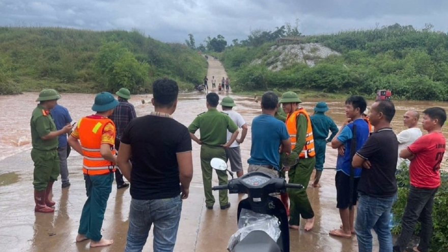 Hai người nghi bị cuốn trôi khi qua ngầm tràn tại Lạng Sơn