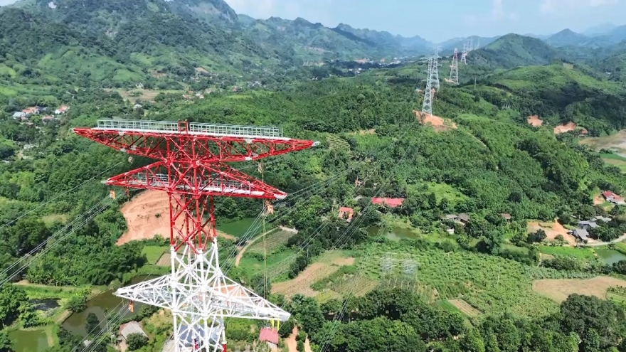 Bảo đảm tốt tiến độ đường dây 500kV qua Lào Cai