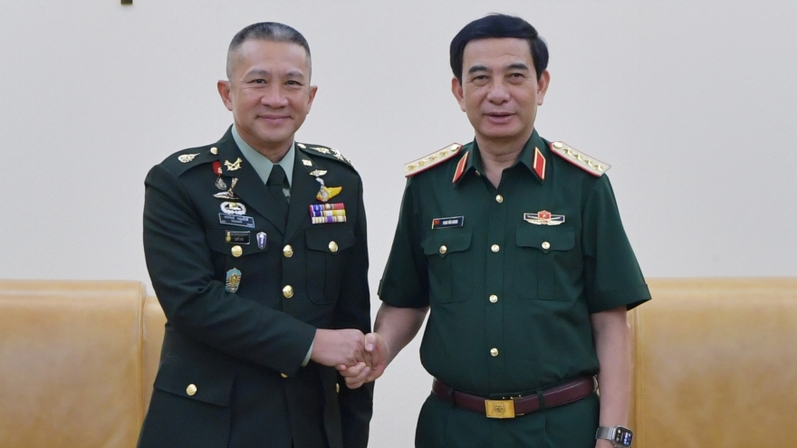 Bộ trưởng Bộ Quốc phòng Việt Nam tiếp Tư lệnh Lực lượng Quốc phòng Thái Lan
